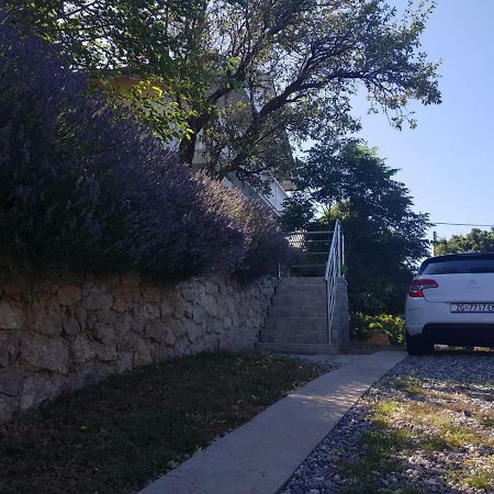 Holiday Home Rudelic Lukovo Šugarje المظهر الخارجي الصورة